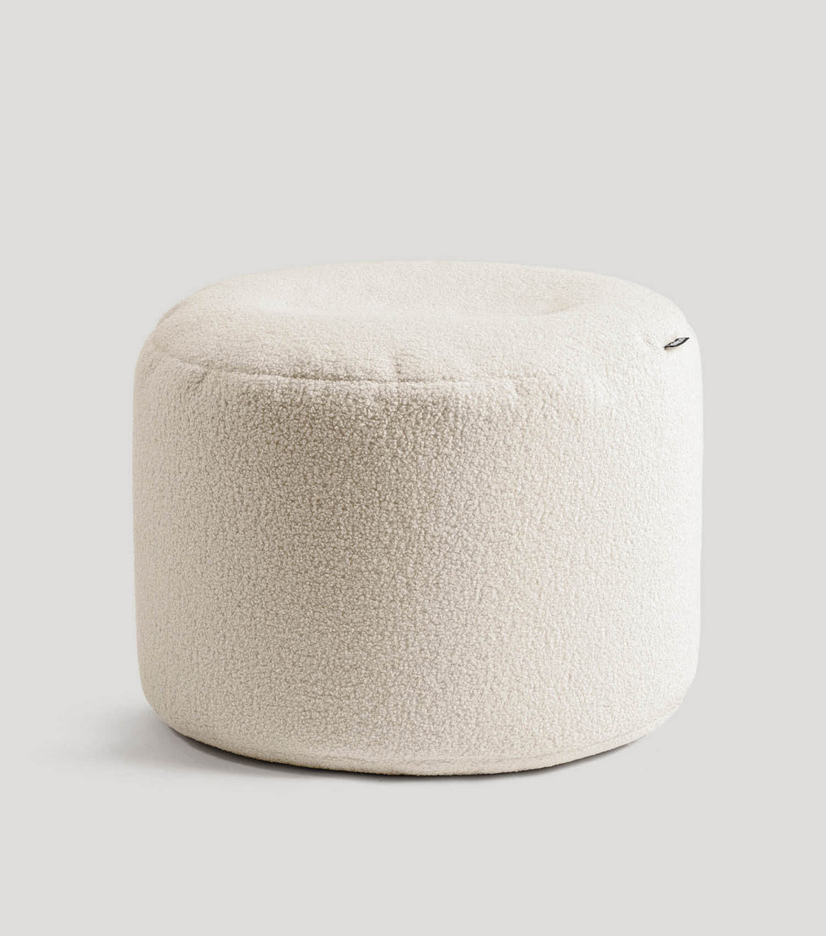 mokebo® 'Mochi' Bouclé poef hocker voetenbankje bijzettafel