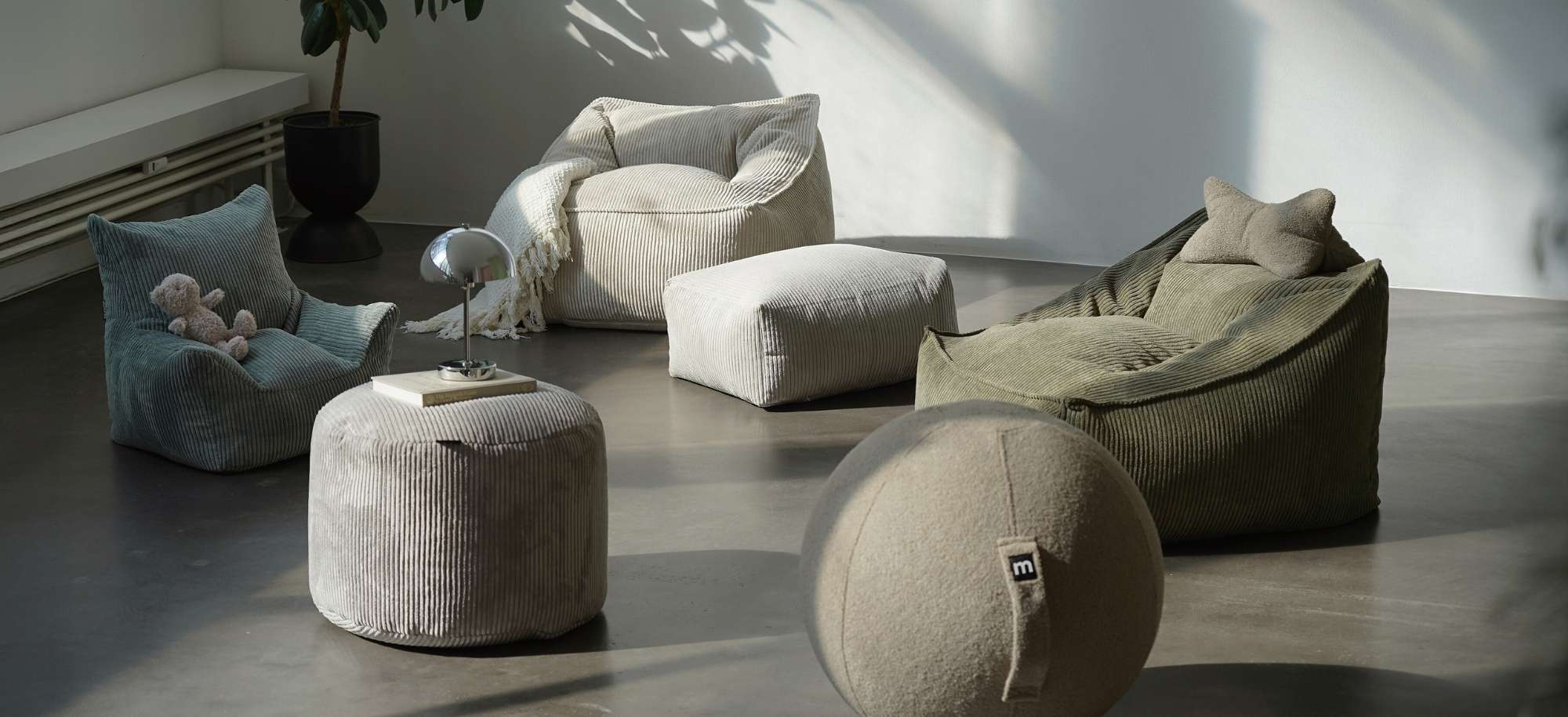Mobilier de assise Cord à acheter en ligne chez mokebo
