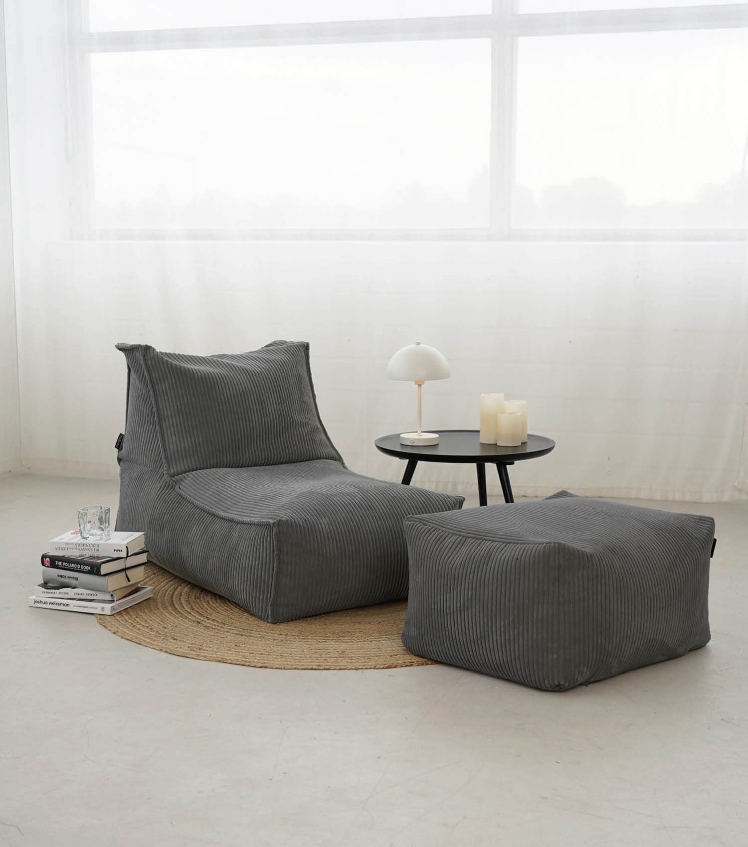 Pouf géant XXL + repose-pieds pour enfants et adultes avec rembourrage 'Der Gelassene'