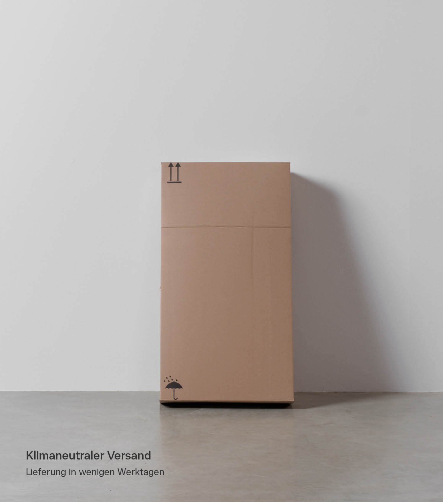 Meuble sous-lavabo blanc avec portes et tiroirs, style moderne minimaliste