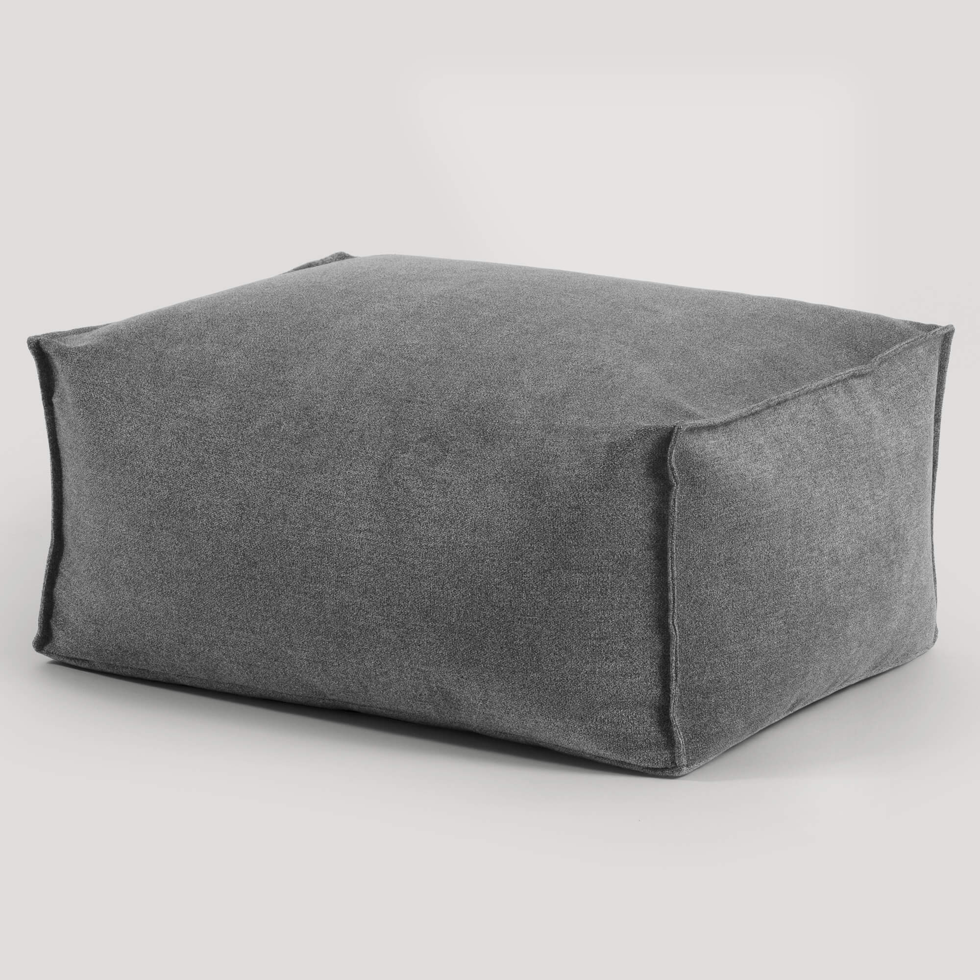 Pouf d'intérieur carré en 'Der Ruhestifter' pour usage au sol ou comme repose-pieds