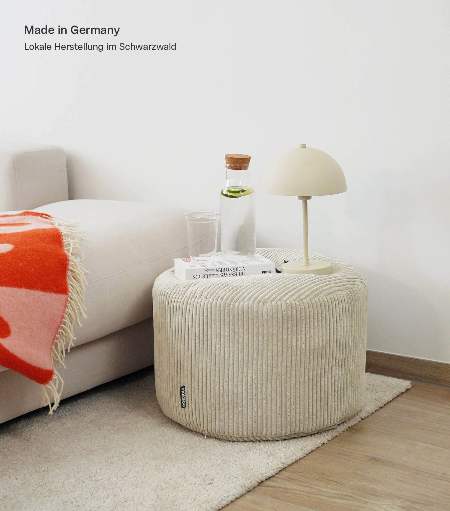 Pouf intérieur mokebo® 'Der faule Lenz' en velours côtelé, tabouret rond 50x30cm