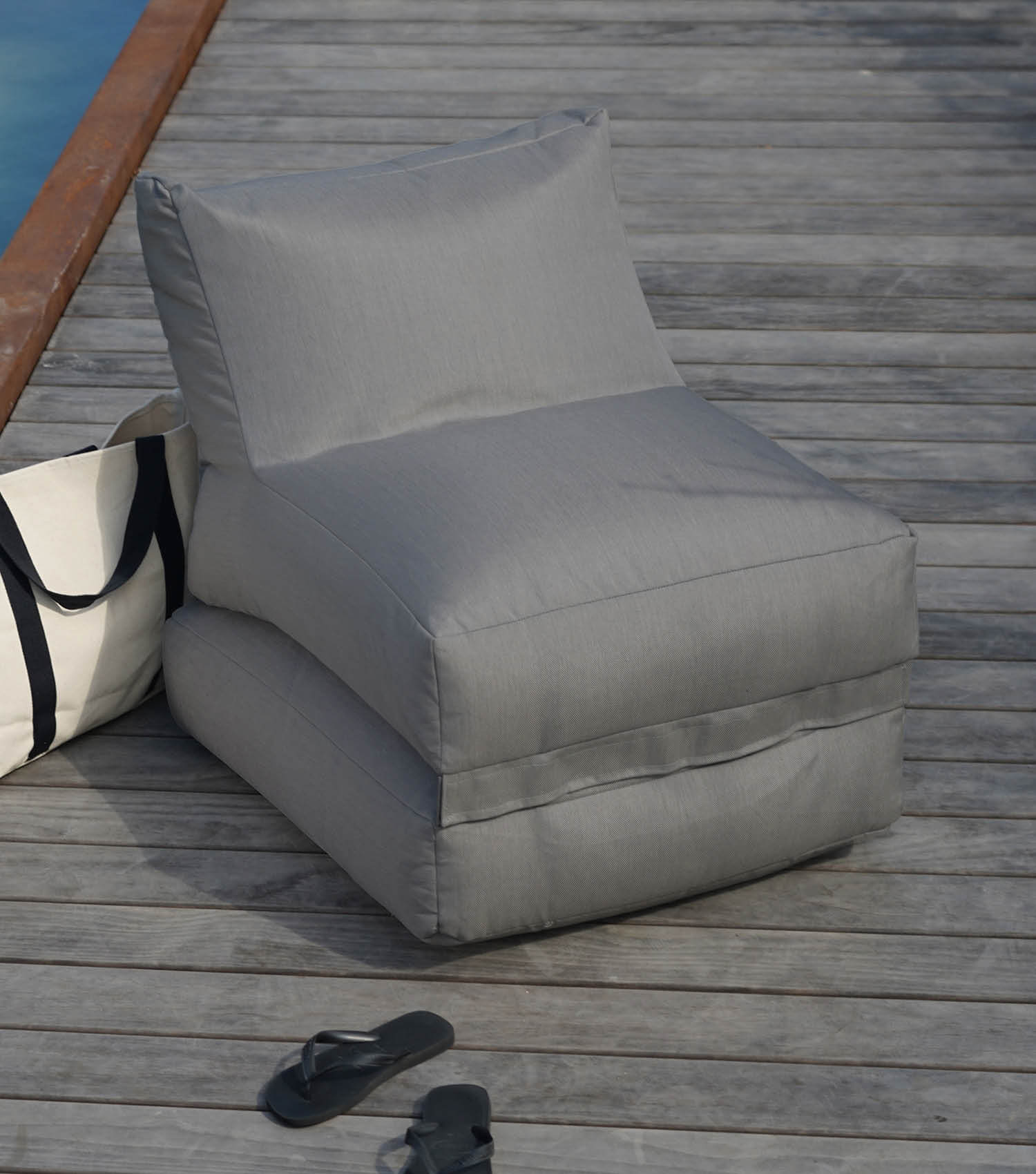 Pouf de sol bean bag anthracite pour la détente
